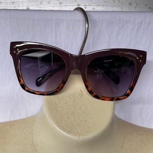 6 pairs of ladies sunglasses